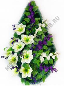Венок "Валенсия" с гиппераструмом выс.105/120см шир. 60см 