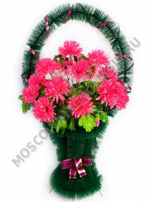 Корзина с гвоздиками выс.80/90см ш.45см