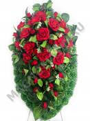 Венок "Алехандро" с бархатными розами выс. 115/135см шир. 55см