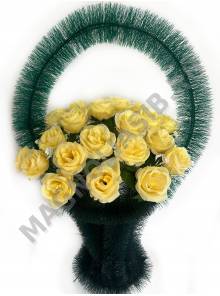 Корзина с розами Конфетти выс.75/85см шир. 50см