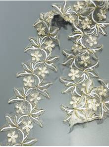 Шитье белое с золотой нитью "Ветка сакуры" 8см уп.15 ярд (цена 1 ярд 42.7р)