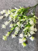 Букет клевера пластм 5 групп 37см (белый)