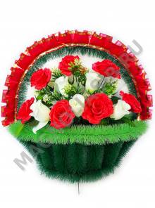 Корзина "Монако" с бутонами и гвоздикой выс.55/65см ш.60см