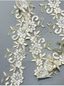 Шитье белое с золотой нитью "Ромашка" 7,5см уп.15 ярд (цена 1 ярд 39,3 р)